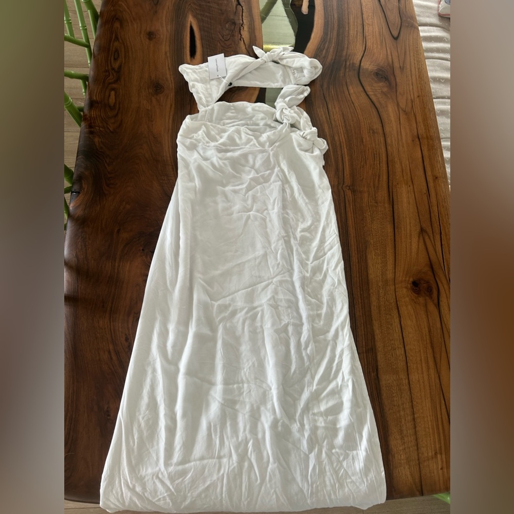 Lovers and Friends Forget Me Knot Midi Dress - Picture 2 of 4